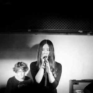 芒果浏览器3p白虎妹妹成人在线潮喷颜射
